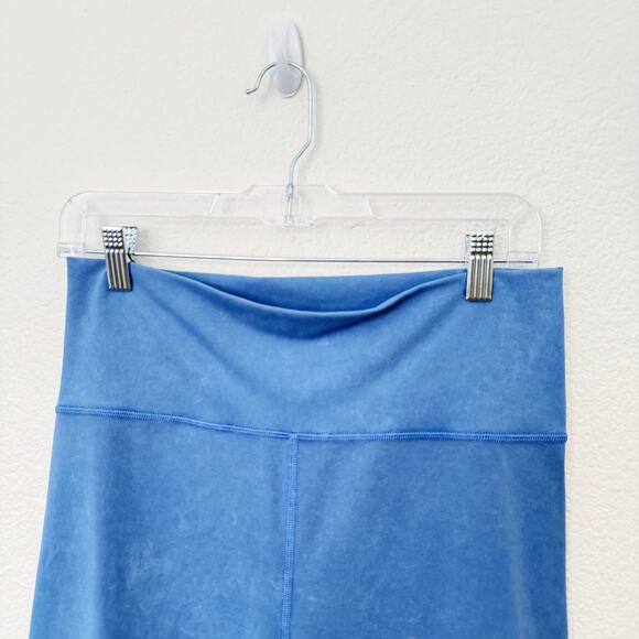 [Vuori] Heathered Blue All The Feels High Rise Workout Bike Shorts 5" Inseam XL - Picture 3 of 10